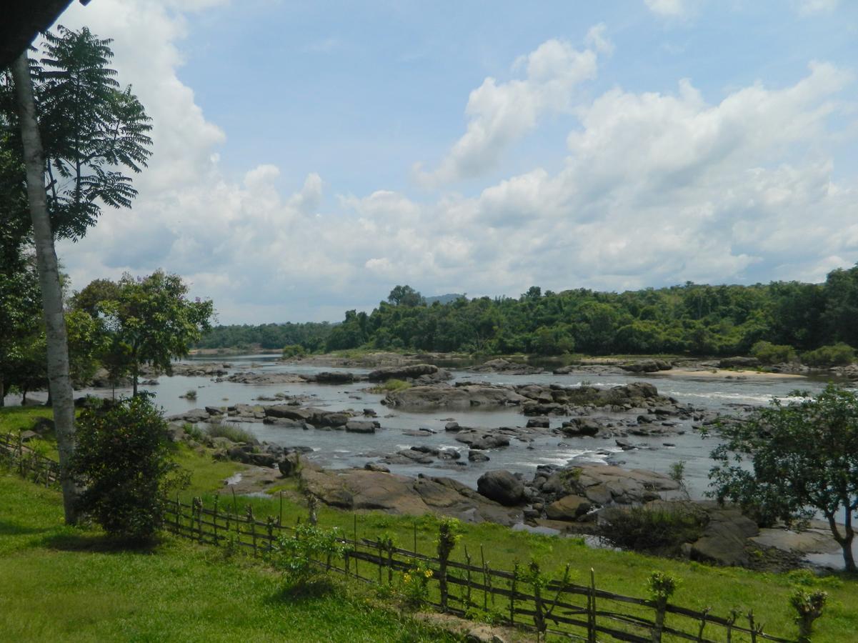 Quiet By The River- Cgh Earth Thodakayam 外观 照片