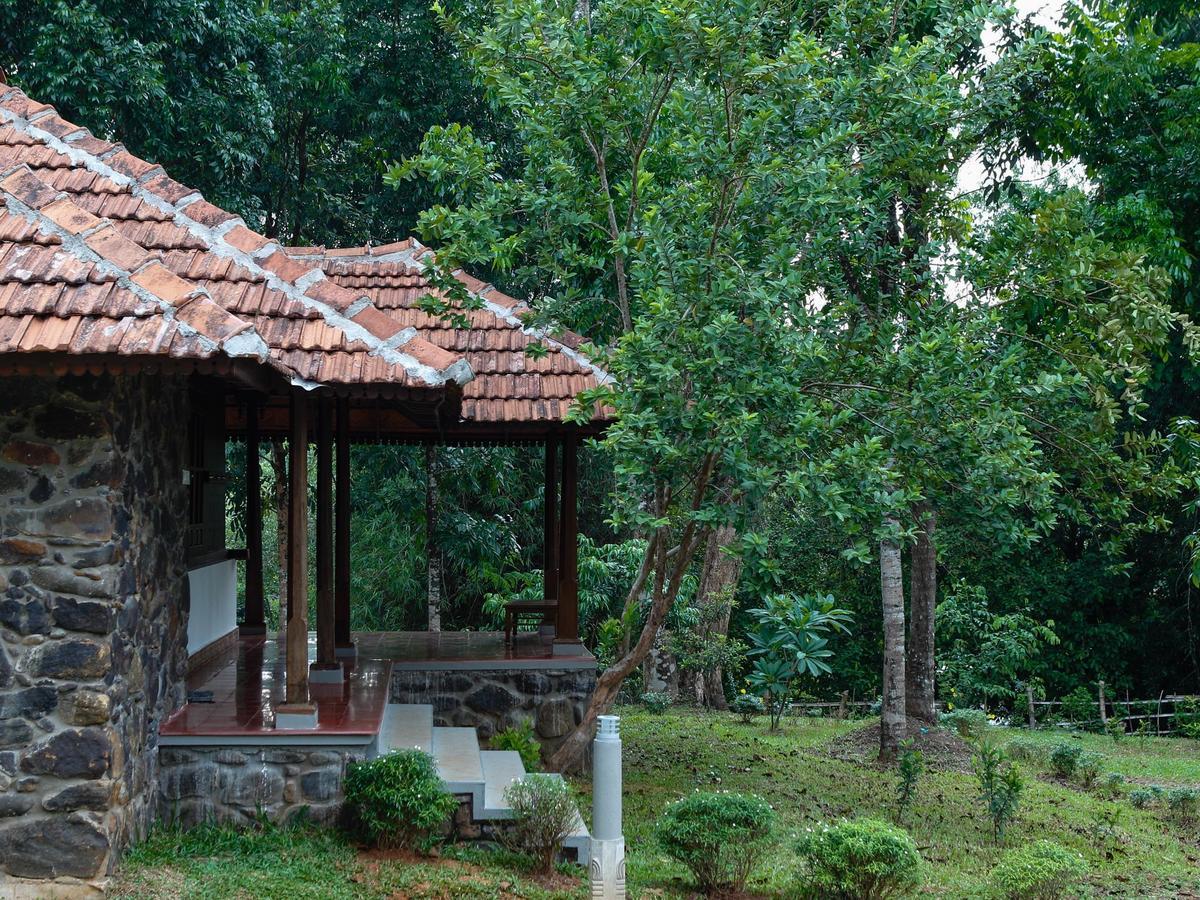 Quiet By The River- Cgh Earth Thodakayam 外观 照片